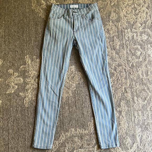 James Jeans Twiggy Ankle Jeans in Bengal Stripes - Picture 4 of 11